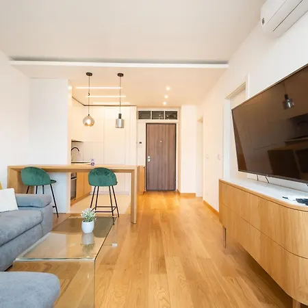 Monza Апартаменты *